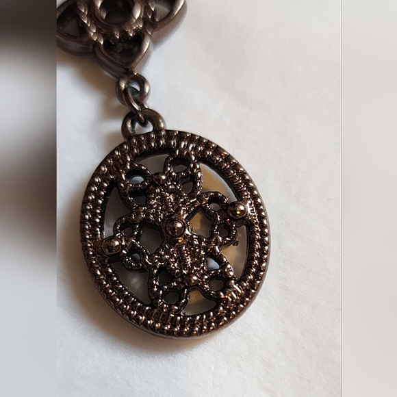 Elegant Bronze Dangle Earrings - Picture 6 of 7